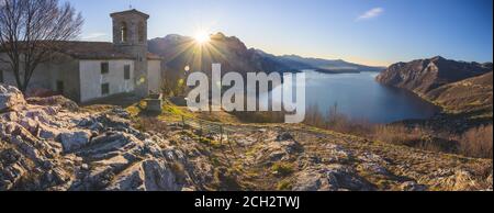 Iseo Blick auf den See von San Defendente Hügel, Bergamo Provinz, Lombardei Bezirk, Italien Stockfoto