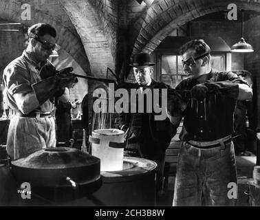 ALEC GUINNESS im LAVENDELHÜGEL MOB 1951 Regisseur CHARLES CRICHTON Original Drehbuch T.E.B. CLARKE Produzent MICHAEL BALCON Ealing Studios / General Film Distributors (GFD) Stockfoto