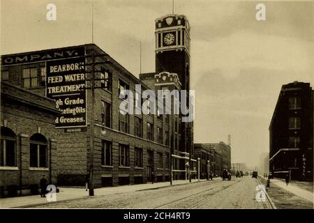 . The Central Manufacturing District : Chicago Junction Railway Service : ein Buch mit beschreibenden Text, Fotos & Testimonial Briefe über Chicago Junction Railway Service und der Central Manufacturing District - das Zentrum von Chicago, "The Great Central Market" . Typischer Zentraltransporthydrant 14. Blick auf 35th Street, Blick nach Westen von Morgan Street Bau, und alle Anstrengungen sind unternommen, um jedes Gebäude gründlich praktikablen für seine individuelle Nutzung. Jedes Gebäude hat seine eigenen Schaltgleise und teamingdriveways und ist so auf seinem Grundstück gelegen, dass es Licht und Luft liefert Stockfoto