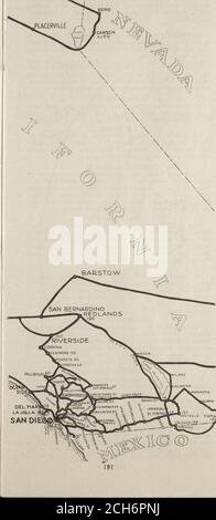 . San Diego Offizielle Zeittafeln Interurban Steamship Railroad . SAN LUIS 7 SANTA BARB LOS AMG SAN Pedri LONG Bf AO 120 CAPL STRAW ^ ^ » - -^ Zahlen zeigen Entfernung von San Diego für Zeittabellen siehe Seiten 30 und 31 KARTE der PICKWICK ETAPPENLINIEN UND PANORAMASTRASSE. CBTUIiA VISTA liegt entlang der San Diego Bay nur sieben Meilen südlich von San Diego auf der Elektroauto-Linie ist abeautiful kleinen Vorort namens CHULA VISTA.Here umgeben von klimatischen Bedingungen, die unerreicht sind feines Einkommen ZITRONE ORCHARDS und schöne Vorstadthäuser, schöne Kirchen, Geschäfte und Schulen. Strom. Gas und feines Wasser Stockfoto