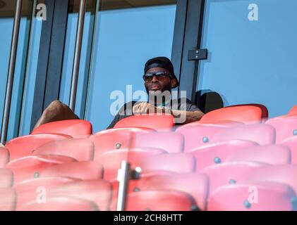 Anthony MODESTE (K) in Zivilkleidung auf der Tribüne, Fußball DFB Pokal 1. Runde, VSG Altglienicke - FC Köln (K), am 12. September 2020 in Köln. Â Verwendung weltweit Stockfoto