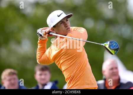 Dänemarks Thorbjorn Olesen schlägt am 10. Während des Tages eins der Irish Open im K Club, Grafschaft Kildare. Stockfoto