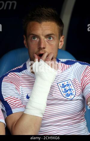 Englands Jamie Vardy während der UEFA Euro 2016, Gruppe B Spiel im Stade Velodrome, Marseille. DRÜCKEN Sie VERBANDSFOTO. Bilddatum: Samstag, 11. Juni 2016. Siehe PA Geschichte FUSSBALL England. Bildnachweis sollte lauten: Owen Humphreys/PA Wire. EINSCHRÄNKUNGEN: Nutzung unterliegt Einschränkungen. Nur für redaktionelle Zwecke. Buch- und Zeitschriftenverkauf zulässig, wobei nicht ausschließlich für ein Team/Spieler/Spiel bestimmt ist. Keine kommerzielle Nutzung. Weitere Informationen erhalten Sie unter +44 (0)1158 447447. Stockfoto