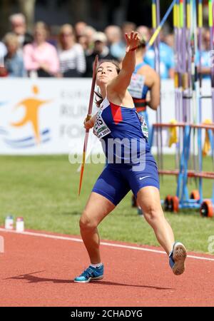 Die britische Goldie Sayers startet am zweiten Tag der Europameisterschaft der Leichtathletik 2016 im Olympiastadion in Amsterdam im Damen-Javelin-Qualifying. Stockfoto