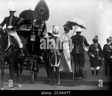 Queen Mary auf dem Polo Ground, Delhi, während Durbar Feiern. Stockfoto