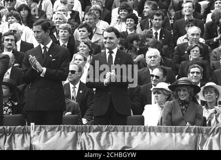 Der Prinz und die Prinzessin von Wales bei der Eröffnungszeremonie der World University Games in Edmonton, Alberta. Stockfoto