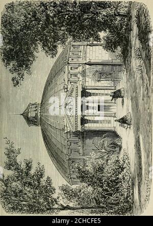 . Les merveilles du nouveau Paris-- . PremierConsultrouvrit les Gobelins. On y copia des tableaux de Gros, deGérard et de Girodet sous lEmpire, et des peintures deRubens sous la Restauration. En 1826, létablissement dela Savonnerie fut réuni à la manufaktur des Gobelins.Depuis lors, cette dernière na cessé de travailler pourlameublement des différents châteaux de lÉtat, concur-remment avec létablissement de Beauvais, destiné aumême travail, excepté à la teinture, qui a toujélélélété failes, exclusiv. Chevreul. LÉcole militaire, près du Champ de Mars es Stockfoto