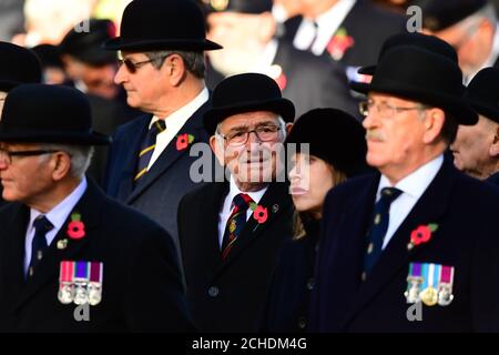 Veteranen besuchen den Gedenkgottesdienst am Cenotaph-Denkmal in Whitehall, im Zentrum von London, zum 100. Jahrestag der Unterzeichnung des Waffenstillstands, der das Ende des Ersten Weltkriegs markierte. Stockfoto
