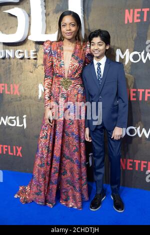 Naomie Harris und Rohan Chand kommen zur Premiere von Mowgli: Legend of the Jungle im Curzon Mayfair Stockfoto