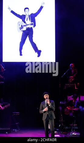 Die Singer-Songwriterin Aloe Blacc tritt bei EINER Nacht amerikanischer Musik auf, die von Brand USA zur Eröffnung der Travel Week Europe 2019 im Royal Opera House in London veranstaltet wird. PA-Foto. Bilddatum: Montag, 9. September 2019. Bildnachweis sollte lauten: Jonathan Hordle/PA Wire Stockfoto