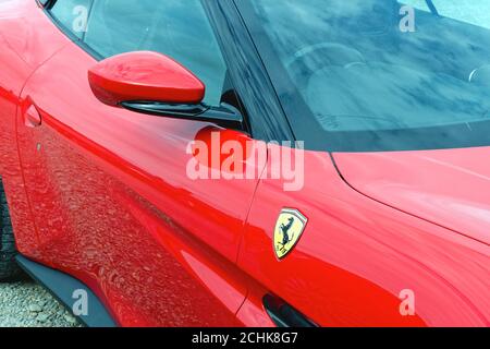 Detail eines roten Portofino Ferrari Sportwagen Stockfoto