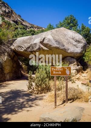 Tunnel Rock im Sequoia National Park in US-Kalifornien Stockfoto