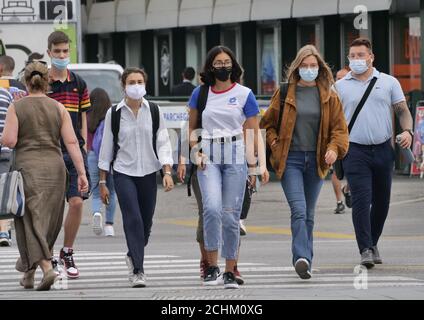 Bergamo, Italien. September 2020. Nach mehr als sechs Monaten öffnen sich die Schulen in Italien wieder, der erste Schultag in Bergamo. (Foto: Luca Ponti/Pacific Press) Quelle: Pacific Press Media Production Corp./Alamy Live News Stockfoto