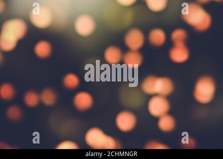 Nahaufnahme eines bunten, unscharfen Bokeh auf schwarzem Hintergrund Stockfoto
