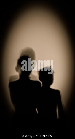 Paar der misterious Silhouetten Stockfoto