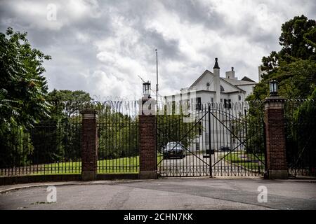 Quarters A, auch bekannt als The Commandant's House, ist ein historisches Haus in der Evans Street im Viertel Essig Hill in Brooklyn, New York City. Bui Stockfoto