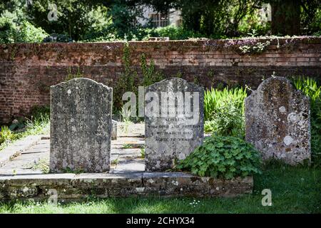 Gräber von Cassandra Austen und Cassandra Elizabeth Austen in Chawton, England Stockfoto