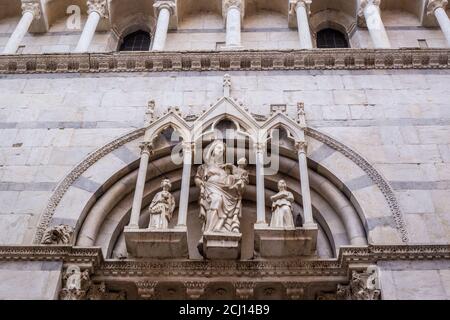 Blick auf San Michele in Borgo Kirche, Pisa, Italien Stockfoto