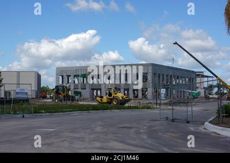 Orlando, FL/USA-5/6/20: Ein Krankenhaus der Hospital Corporation of America im Bau, das in Zusammenarbeit mit der Univer ein Lehrkrankenhaus sein wird Stockfoto