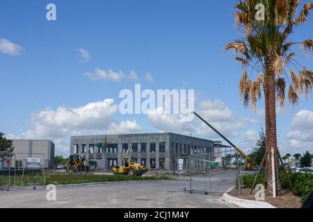 Orlando, FL/USA-5/6/20: Ein Krankenhaus der Hospital Corporation of America im Bau, das in Zusammenarbeit mit der Univer ein Lehrkrankenhaus sein wird Stockfoto