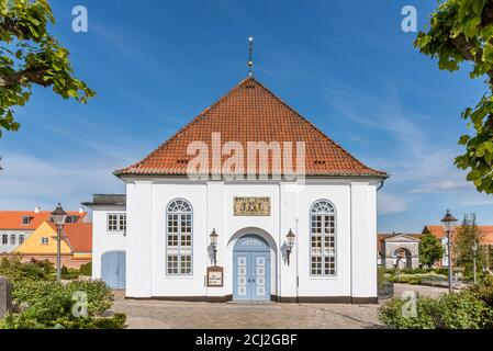 Weiße Kirche des heiligen Michael´s Fredericia, 3. Juni 2020 Stockfoto