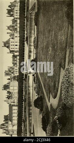 . Europäische und japanische Gärten; Papiere vor dem American Institute of Architects gelesen .. . DER PALAST AUS DEM PARK FONTAINEBLEAU 108 Europäische und Japanische Gärten. Französische Gartenarbeit und ihr Meister Stockfoto