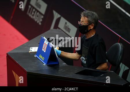 Tokio, Japan. September 2020. Schiedsrichter Tischtennis : T League Japan All Star Dream Match in Tokio, Japan . Quelle: Yohei Osada/AFLO SPORT/Alamy Live News Stockfoto