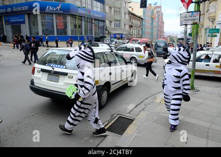 Bolivien La Paz - Verkehr Zebras Stockfoto