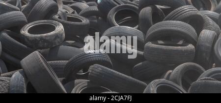 CDMX. Mexiko 10. September 2020. Eine riesige Mülldeponie. Ansammlung von Müll auf Deponien oder Deponien. Verschmutzungskonzept. Stockfoto