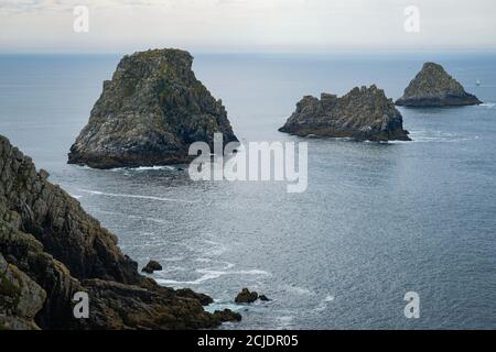 Am 07/08/2020,Camaret-sur-Mer, Finistère, Bretagne, Frankreich. Pointe de Pen-Hir auf der Halbinsel Crozon Stockfoto