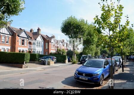 park Avenue South N8 North london england Großbritannien Stockfoto