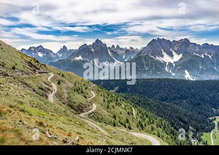 Atemberaubende Berglandschaft in den Sextener Dolomiten, Südtirol, Italien Stockfoto