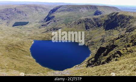 Blick auf Blea Water, über Haweswater von der High Street im Lake District, Großbritannien. Stockfoto