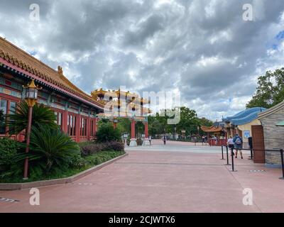 Orlando, FL/USA-9/10/20: Der Eingang zum China Pavillion in EPCOT in Walt Disney World in Orlando, FL. Stockfoto