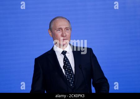 September 2016 - Wladiwostok, Russland - Der Russische Präsident Wladimir Putin. Putin beantwortet die Fragen von Journalisten beim Östlichen Wirtschaftsforum in Wladiv Stockfoto