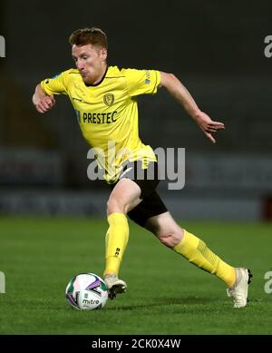 Burton Albions Stephen Quinn beim Carabao Cup Spiel im Pirelli Stadium, Burton. Stockfoto