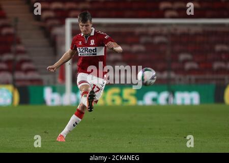 MIDDLESBROUGH, ENGLAND. 15. SEPTEMBER 2020 Middlesbrough's Paddy McNair während des Carabao Cup Spiels zwischen Middlesbrough und Barnsley im Riverside Stadium, Middlesbrough. (Kredit: Mark Fletcher, Mi News) Kredit: MI Nachrichten & Sport /Alamy Live Nachrichten Stockfoto