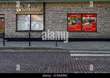 Fassaden von Bankfilialen in Tarnowskie Góry Stockfoto