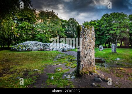 Clava Cairns, ein prähistorischer bronzezeitlicher Bestattungskomplex aus stehenden Steinen, ringkernen, Durchgangsgräbern und randsteingräbern, in der Nähe von Inverness, Schottland, Großbritannien Stockfoto