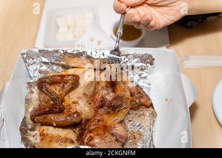 Nurungji Huhn, war die köstlichste Lieferung Essen in letzter Zeit. Stockfoto