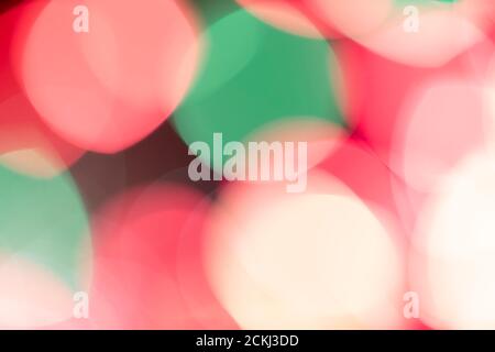 Verschwommene große Flecken von rosa und grünen Bokeh Stockfoto