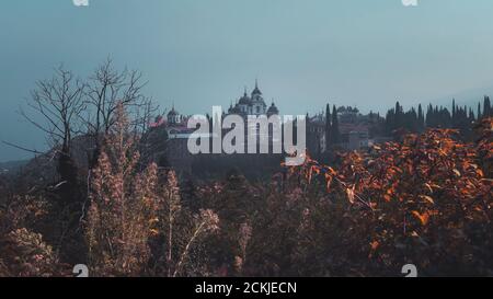 Malerische Landschaft von St. Andrews Skete, orthodoxe Kirche auf dem Berg Athos, Mazedonien, Griechenland Stockfoto