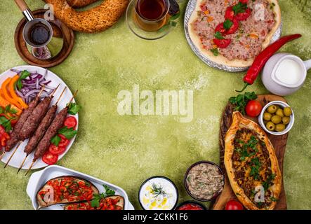 Traditionelle türkische oder mittelöstliche Gerichte Stockfoto