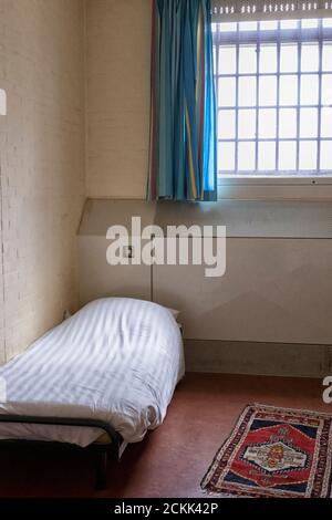 In einer Gefängniszelle für einen muslim im Gefängnismuseum 'De Rode Pannen' Veenhuizen Niederlande Stockfoto