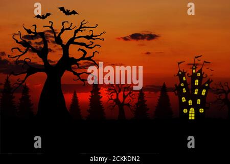 Halloween blutig rot Sonnenuntergang horizontalen Hintergrund mit Silhouetten von schrecklichen toten Bäumen, Burghaus mit Licht in den Fenstern, Fledermäuse auf dunkelrot sp Stockfoto