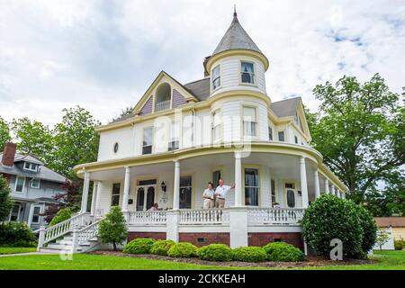 Hampton Virginia, Tidewater Gegend, Victoria Boulevard Historic District, Little England Inn Bed & Breakfast Unterkunft im viktorianischen Stil Besucher Wahrzeichen Stockfoto