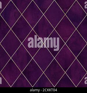 Aquarell argyle abstrakte geometrische Karo Nahtloses Muster mit Gold Glitter Linie Kontur. Aquarell handgezeichnet dunkel lila Luxus glitzernden Hintergrund Stockfoto