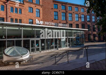 Campus Norrkoping der Universität Linkoping in Kåkenhus, einem alten Fabrikgebäude in der Industrielandschaft von Norrkoping. Stockfoto