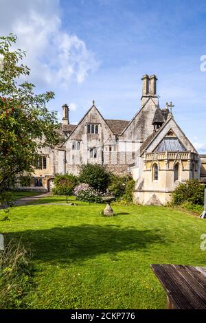Prinknash Abbey befindet sich heute in St. Peters Grange, einem Gebäude aus dem 15. Jahrhundert auf den Cotswolds in der Nähe von Upton St Leonards, Gloucestershire, Großbritannien Stockfoto
