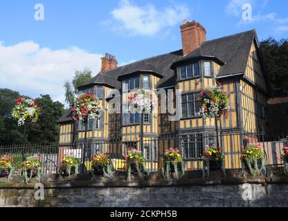 SCHLOSS TORE HAUS SHREWSBURY Stockfoto